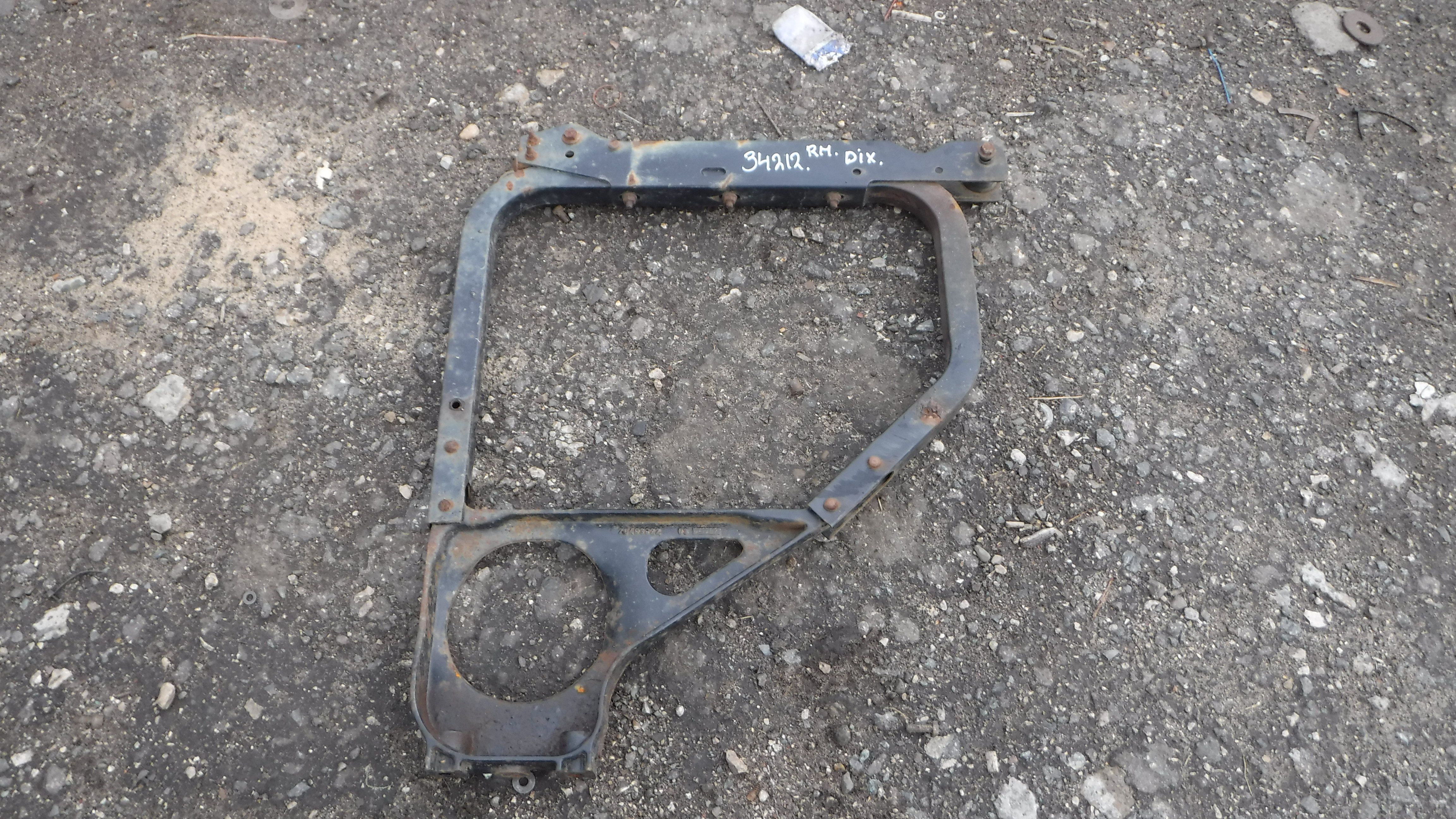 Кронштейн крыла 20493922 03 Renault Magnum DXI12 2005